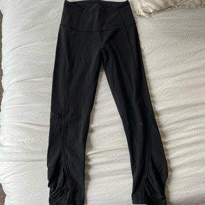 Size 4 lululemon leggings